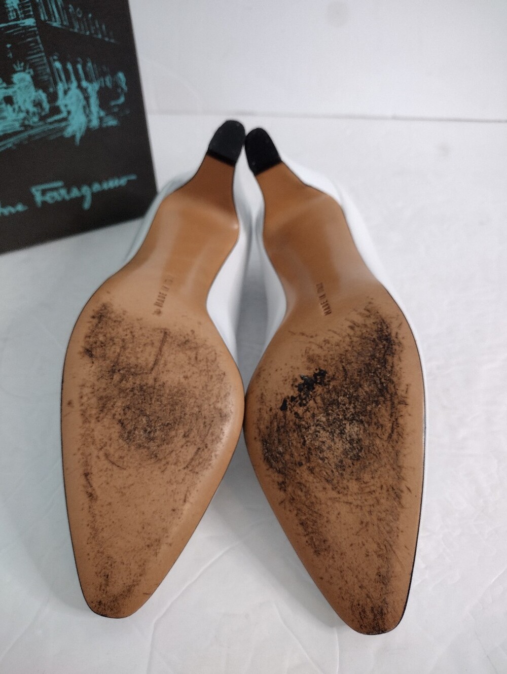 Salvatore Ferragamo White Leather Pumps 6.5 Vintage 80s w/ Box Office Siren - Picture 7 of 8